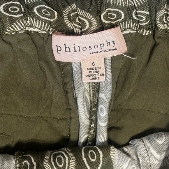 Philosophy High Rise Wide Leg Green Geo Print Pants 100% Viscose Size 6 - Picture 6 of 7